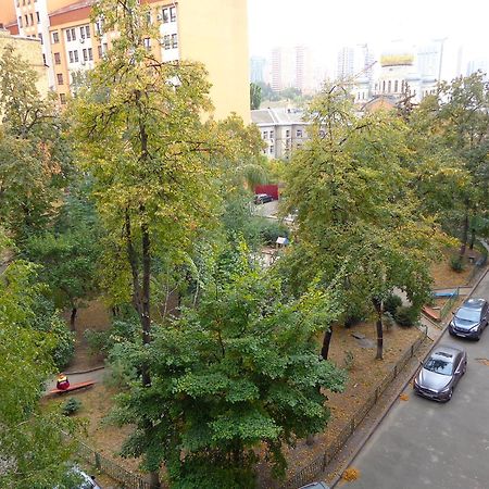 Apartment Olympyska On Velyka Vasylkyvska 45 Kiev Extérieur photo