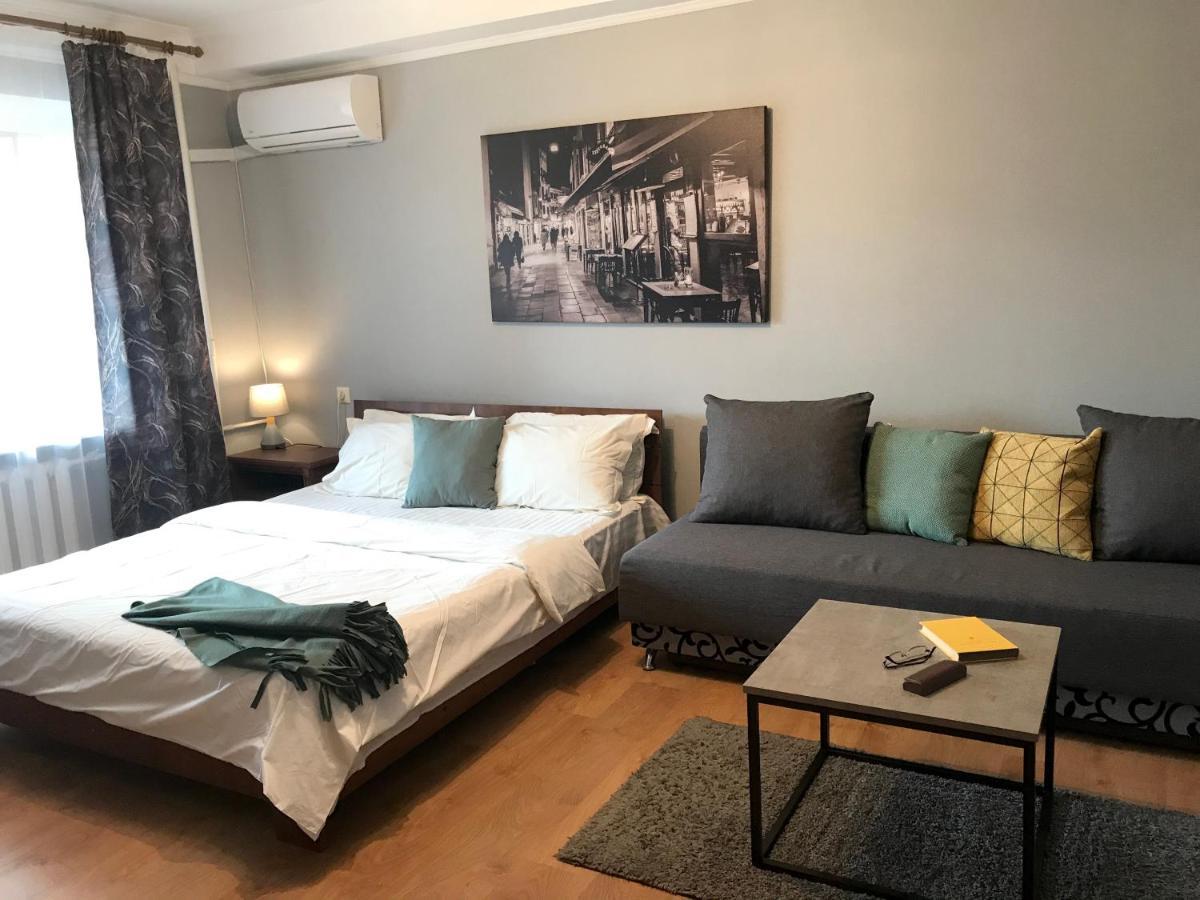 Apartment Olympyska On Velyka Vasylkyvska 45 Kiev Extérieur photo